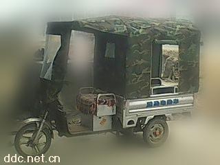 迷彩四开门