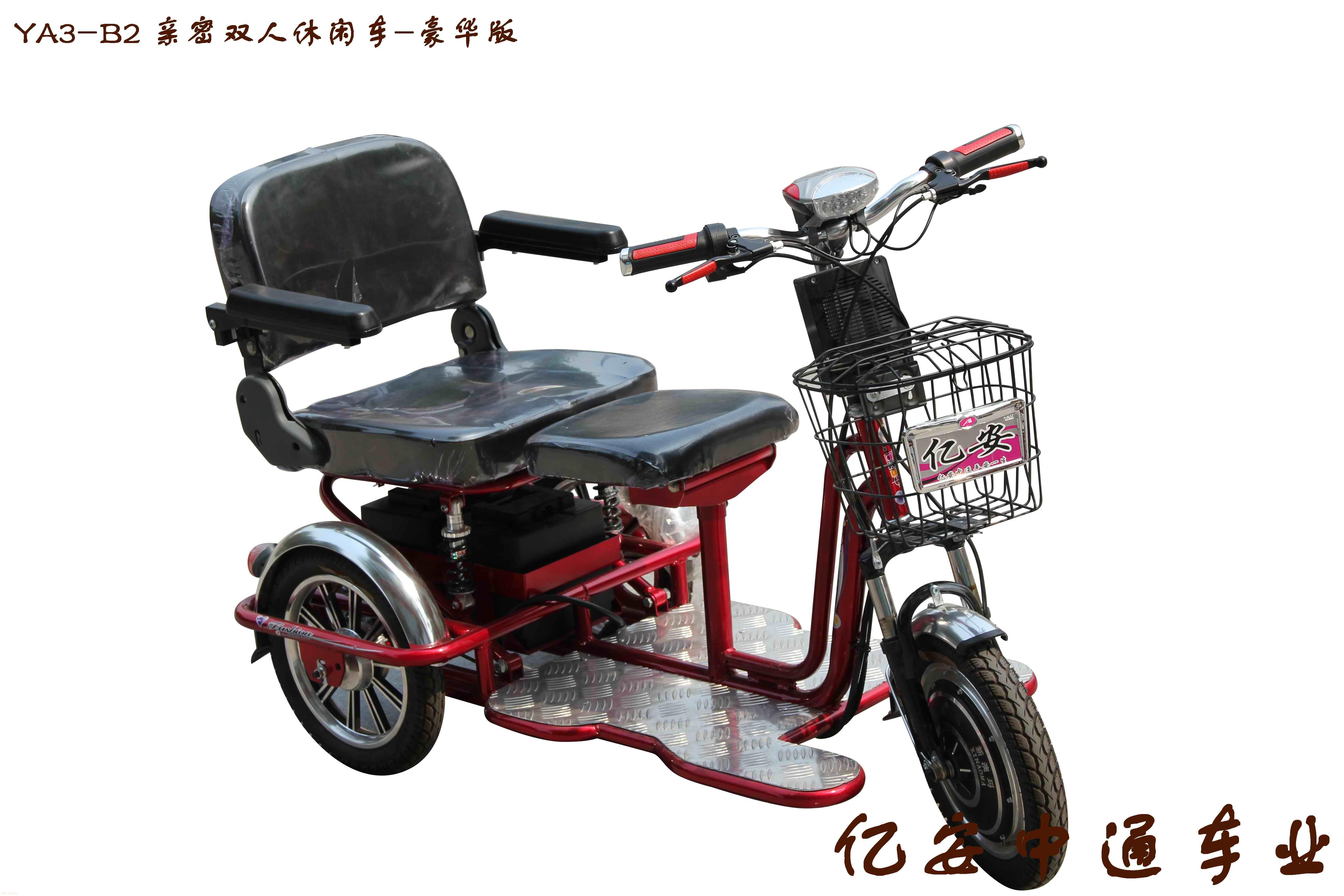 规格： 1380*680
电机： 48V 350W 电池： 48V
时速： 0-28KM/H
车子优点：外形小巧，车子轻便灵活，可进电梯、室内
          防侧翻，质量可靠