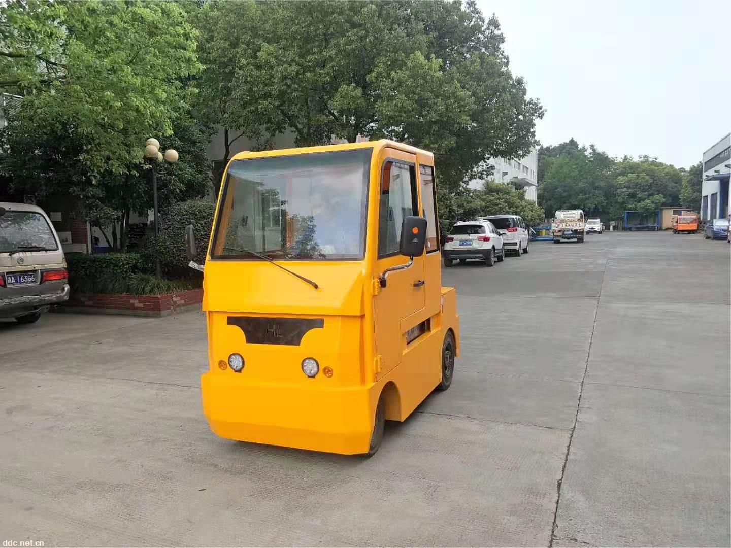 场内车间拉货电动牵引车 5吨电瓶牵引车