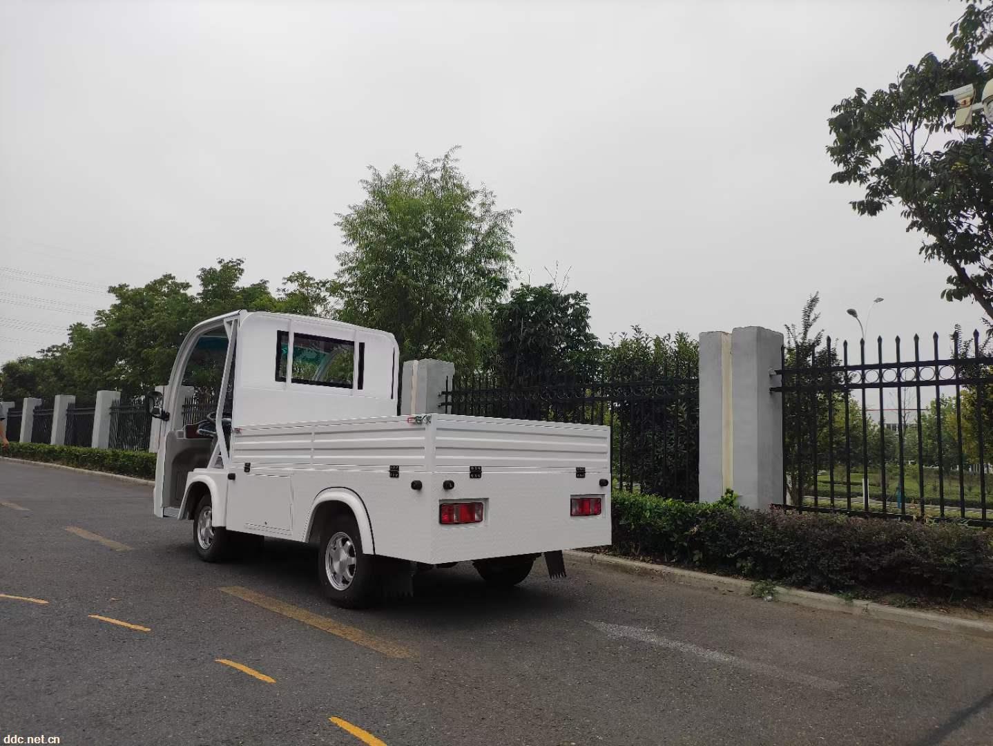 2吨带门电瓶箱式货车、加装空调电瓶搬运车