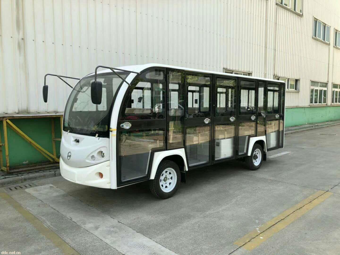 利凯士得十四座景区观光车 电动观光车
