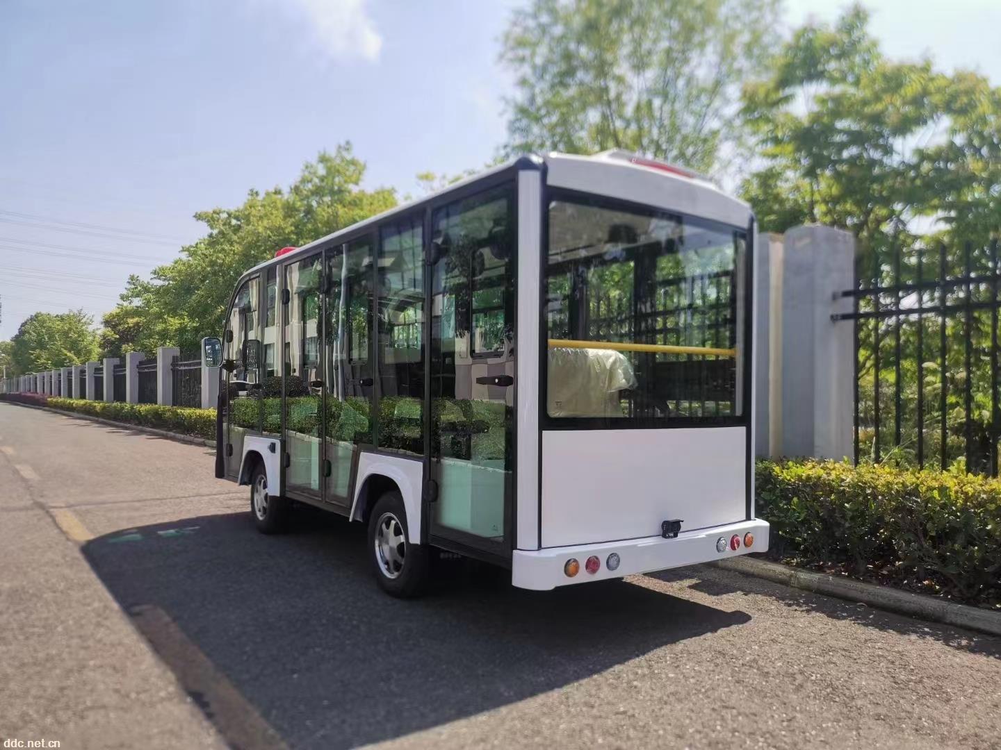 11座全玻璃门观光车