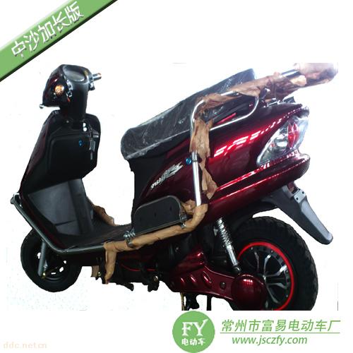 中沙加长版电动车，电动车，油电两用增程式电动车