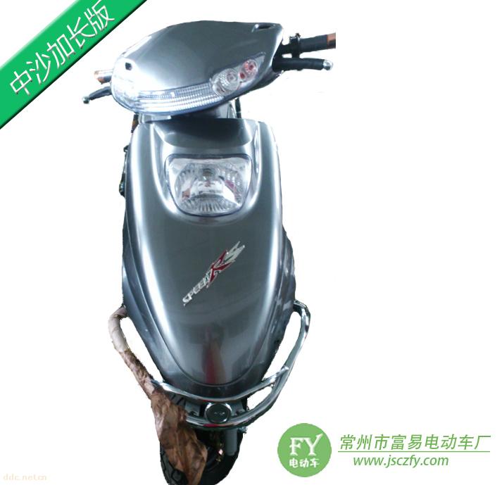 中沙加长版电动车，电动车，油电两用增程式电动车